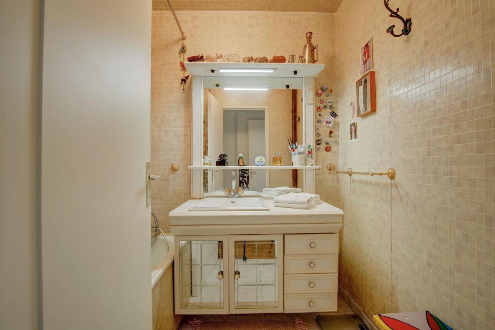 Aux Portes Des Lilas Bagnolet Kültér fotó
